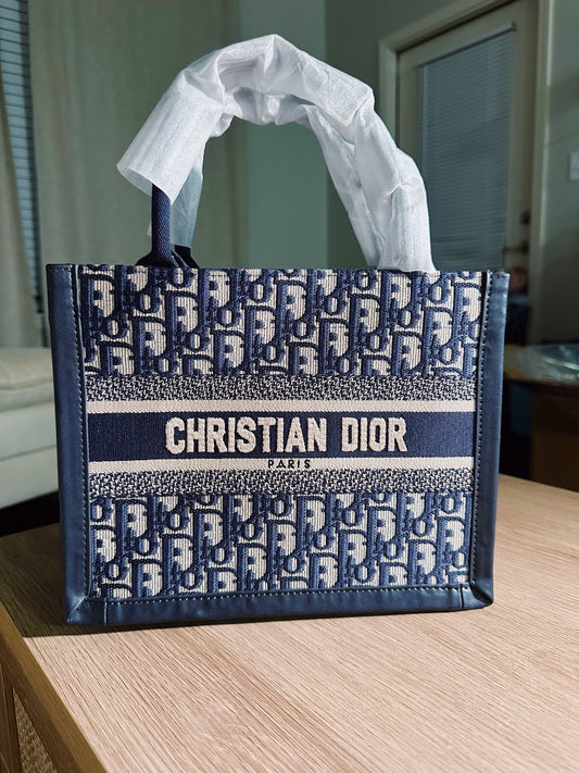 CD tote purse