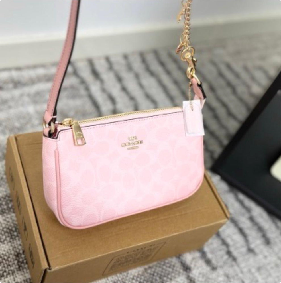 Pink cc purse(preorder)
