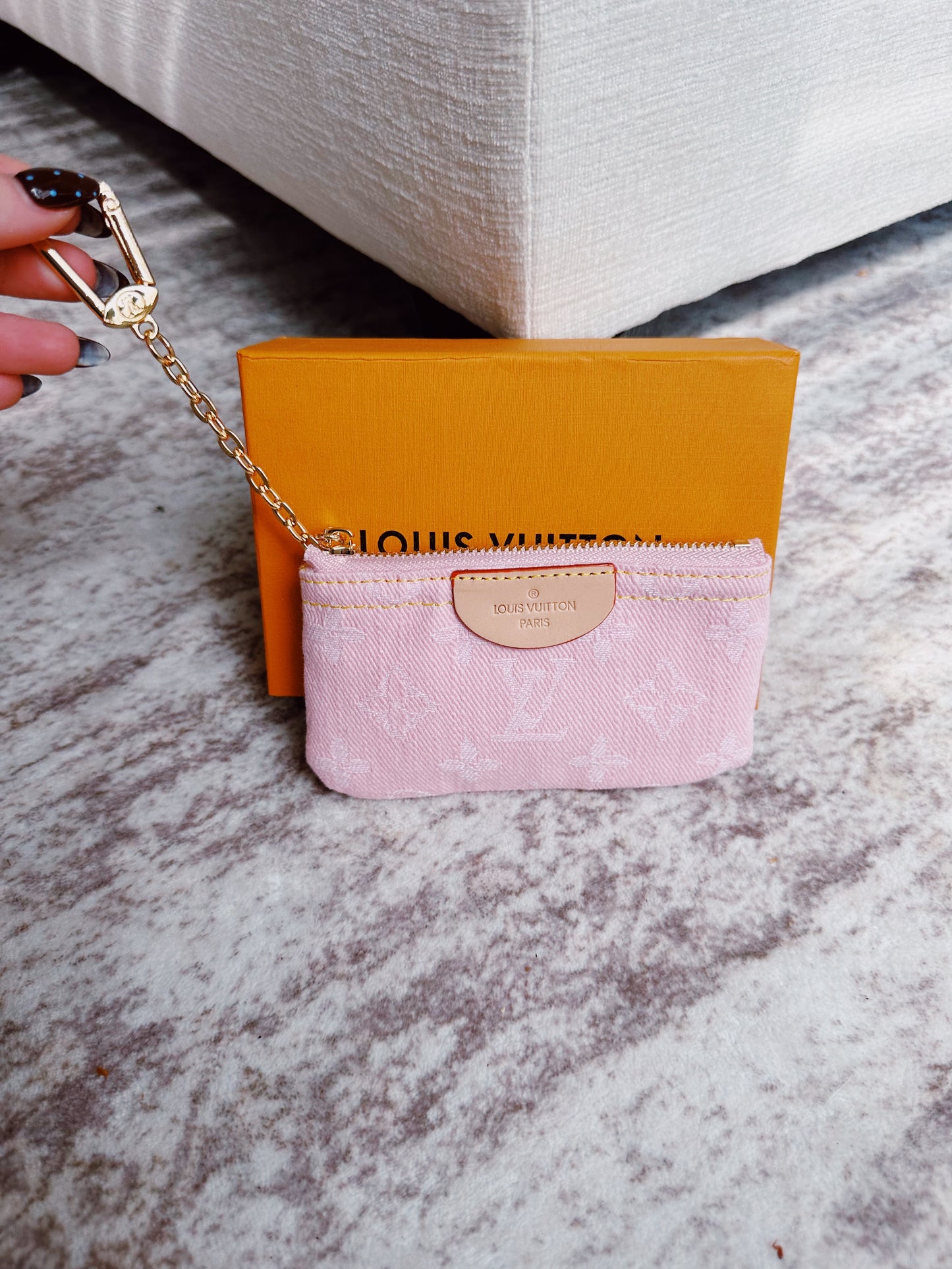 Pink keychain(preorder)